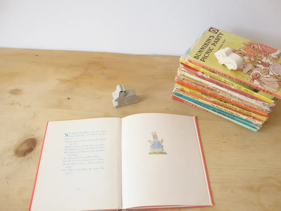 Cottontails Baby Vintage|Vintage Bunnies*VINTAGE book - Little Grey Rabbit Makes Lace (1962)