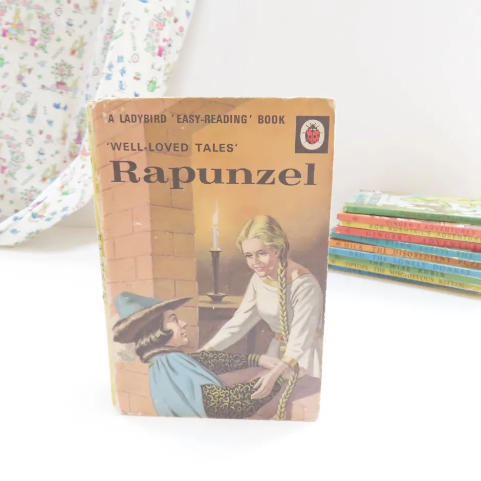 Cottontails Baby Vintage*VINTAGE Ladybird book - Rapunzel (1970s)