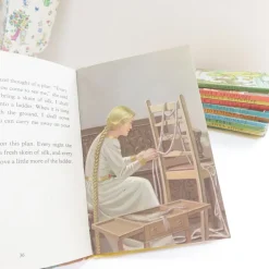 Cottontails Baby Vintage*VINTAGE Ladybird book - Rapunzel (1970s)