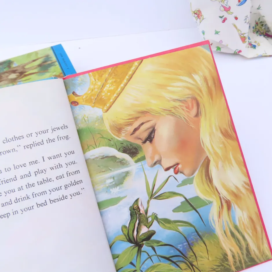 Cottontails Baby Vintage*VINTAGE Ladybird book - The Princess and the Frog (late 1970s)