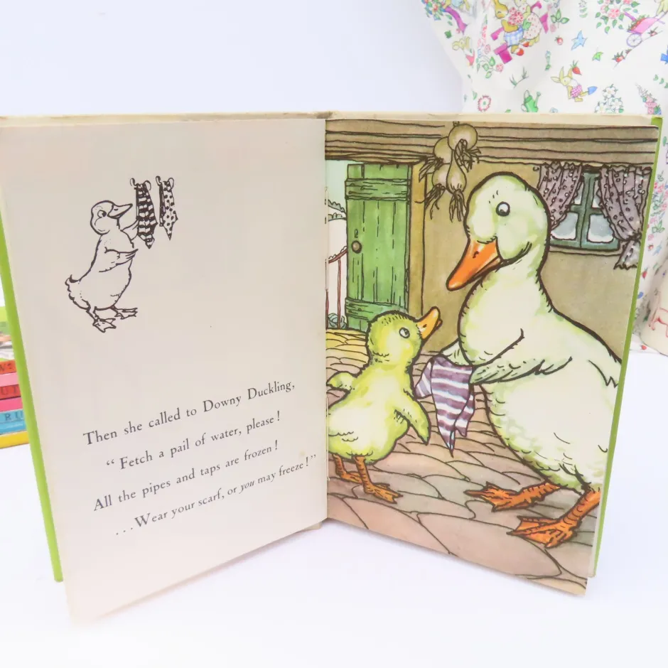 Cottontails Baby Vintage*VINTAGE Ladybird book - Downy Duckling with DJ (mid 1950s)
