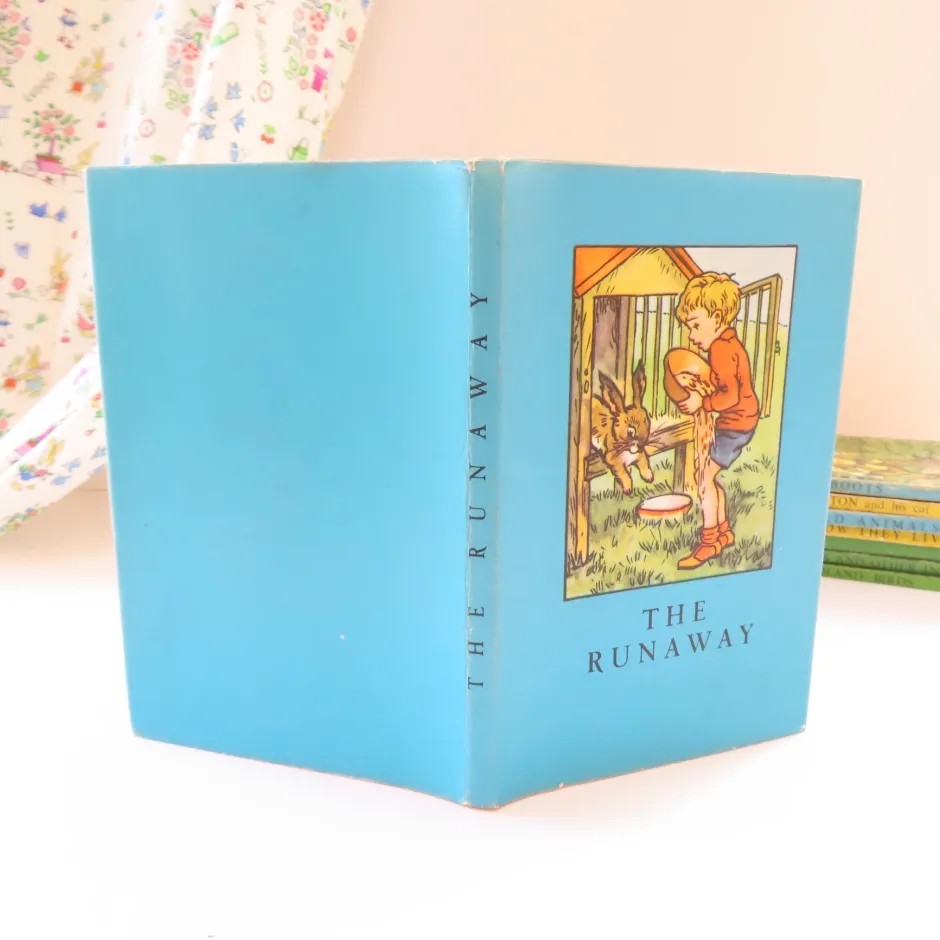 Cottontails Baby Vintage*VINTAGE Ladybird book - The Runaway with DJ (late 1950s)